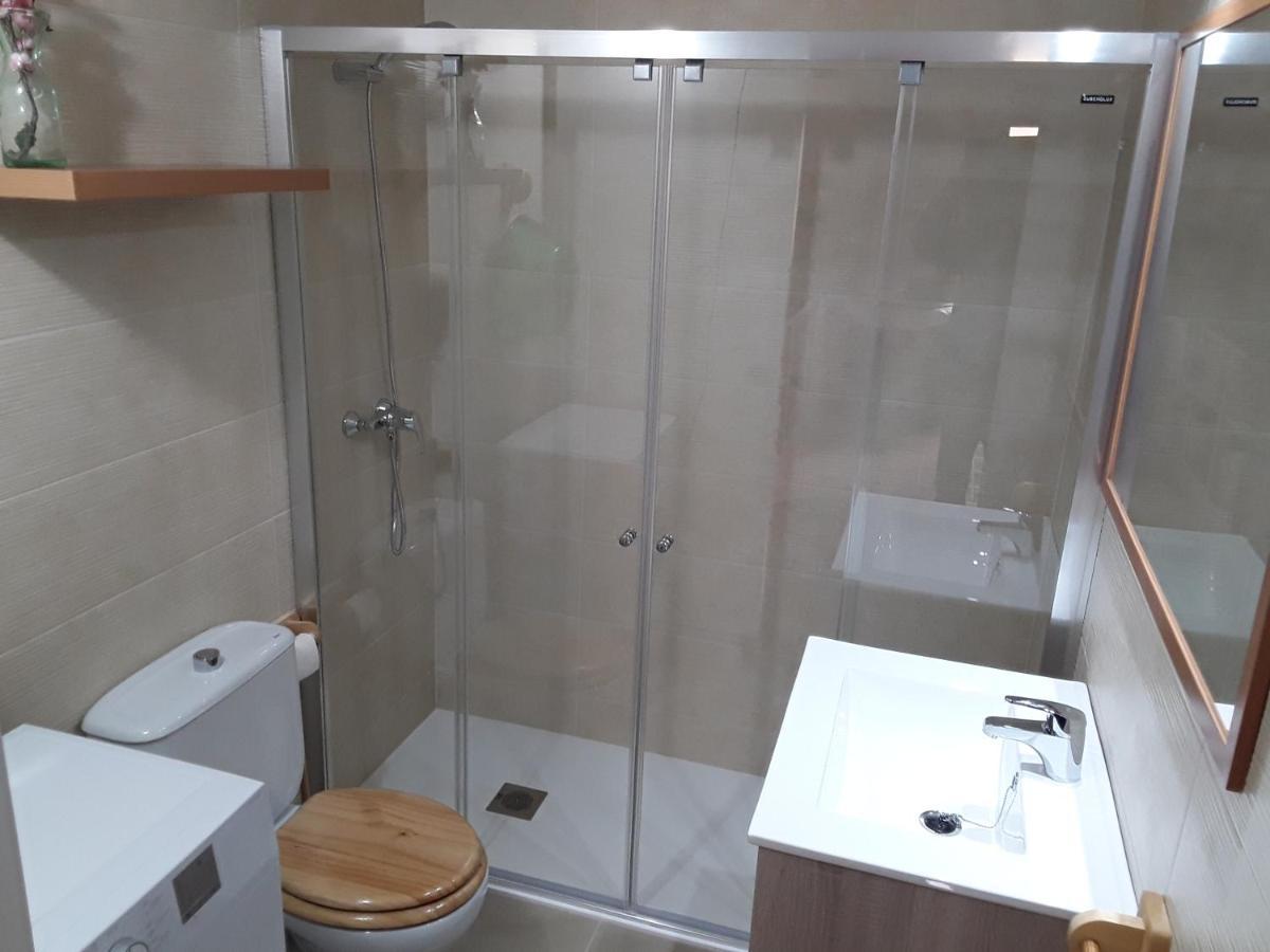 カラ・エン・ブラネスApartamento En Calan Blanes, Ciutadellaアパートメント エクステリア 写真